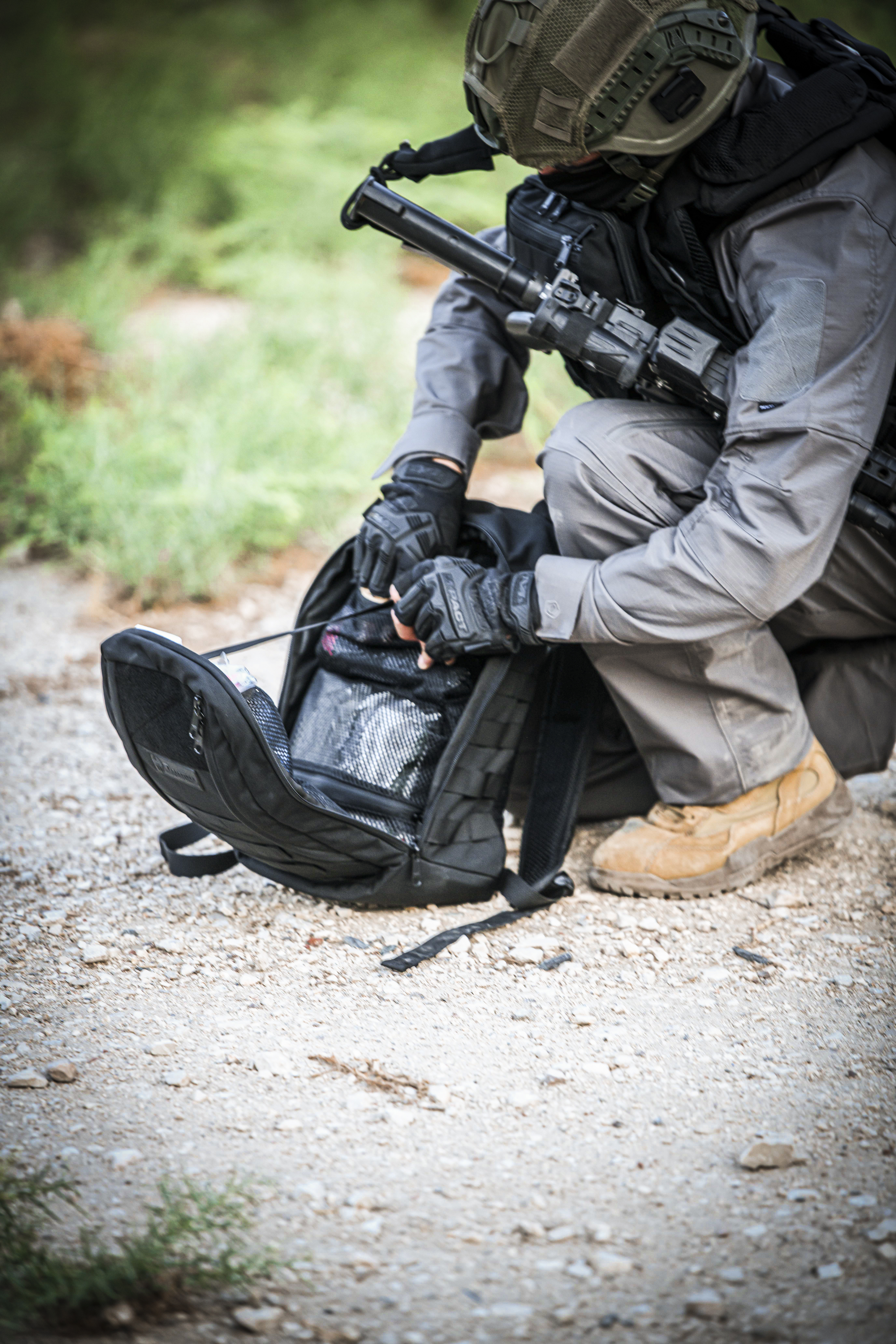 תיק חובש צבאי תיק חובש צבאי